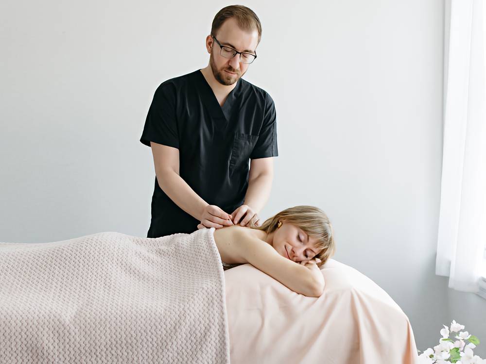 Acupuncture Treatment at Cherry Blossom Healing Arts